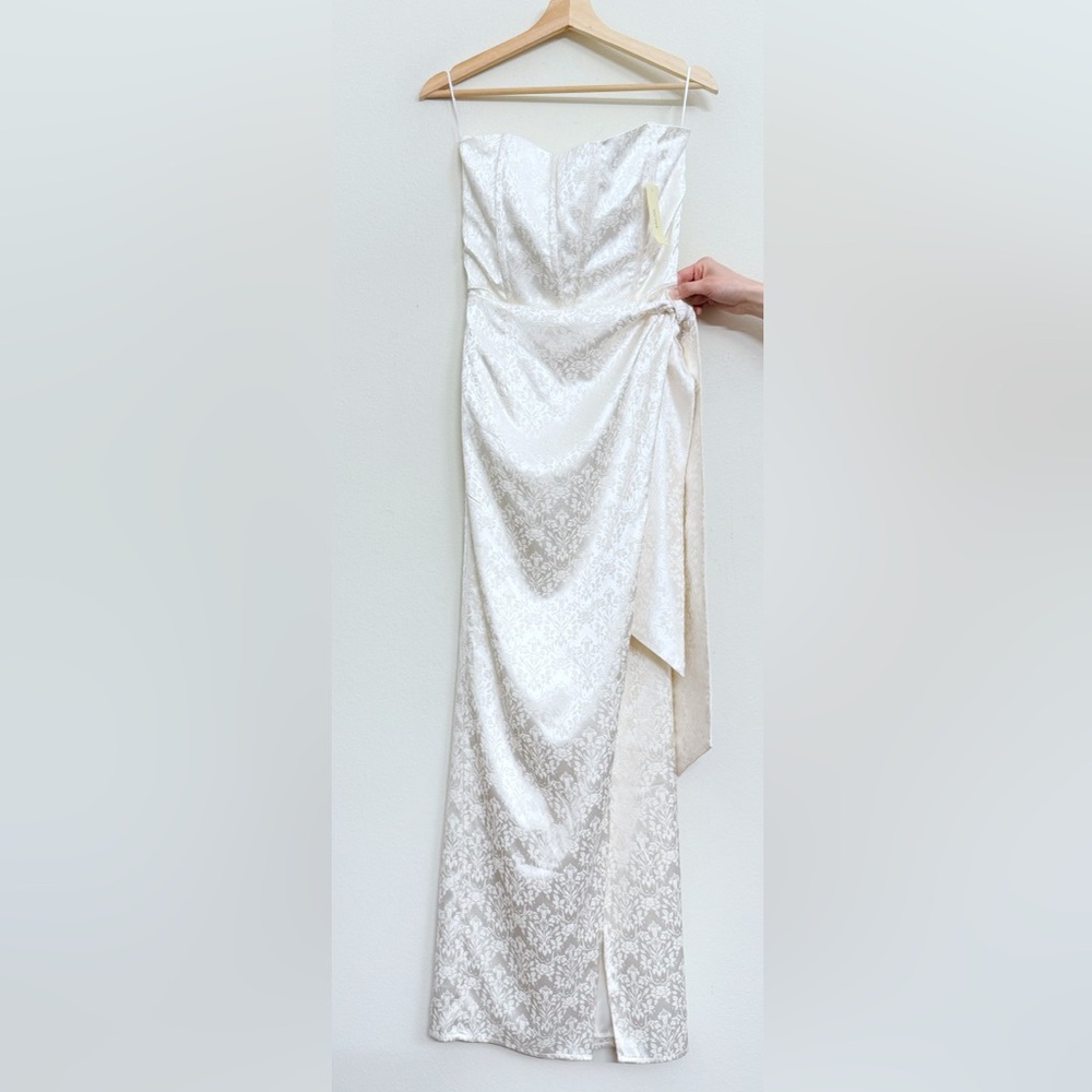 NWT V. Chapman June Dress in White Floral Brocade Sz 8 - Picture 10 of 16